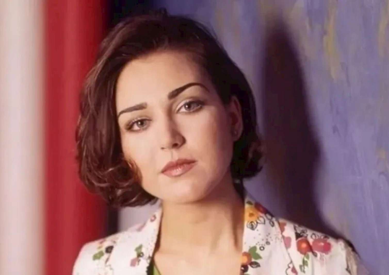 90-cı illərin məşhur müğənnisinin son görüntüsü diqqət çəkdi — FOTO 90-cı illərin məşhur müğənnisinin son görüntüsü diqqət çəkdi — FOTO