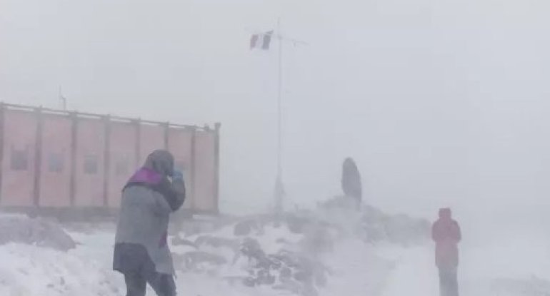 Son 14 ilin ən güclü şaxtası qeydə alındı: temperatur -84,1 °C-yə düşdü Son 14 ilin ən güclü şaxtası qeydə alındı: temperatur -84,1 °C-yə düşdü
