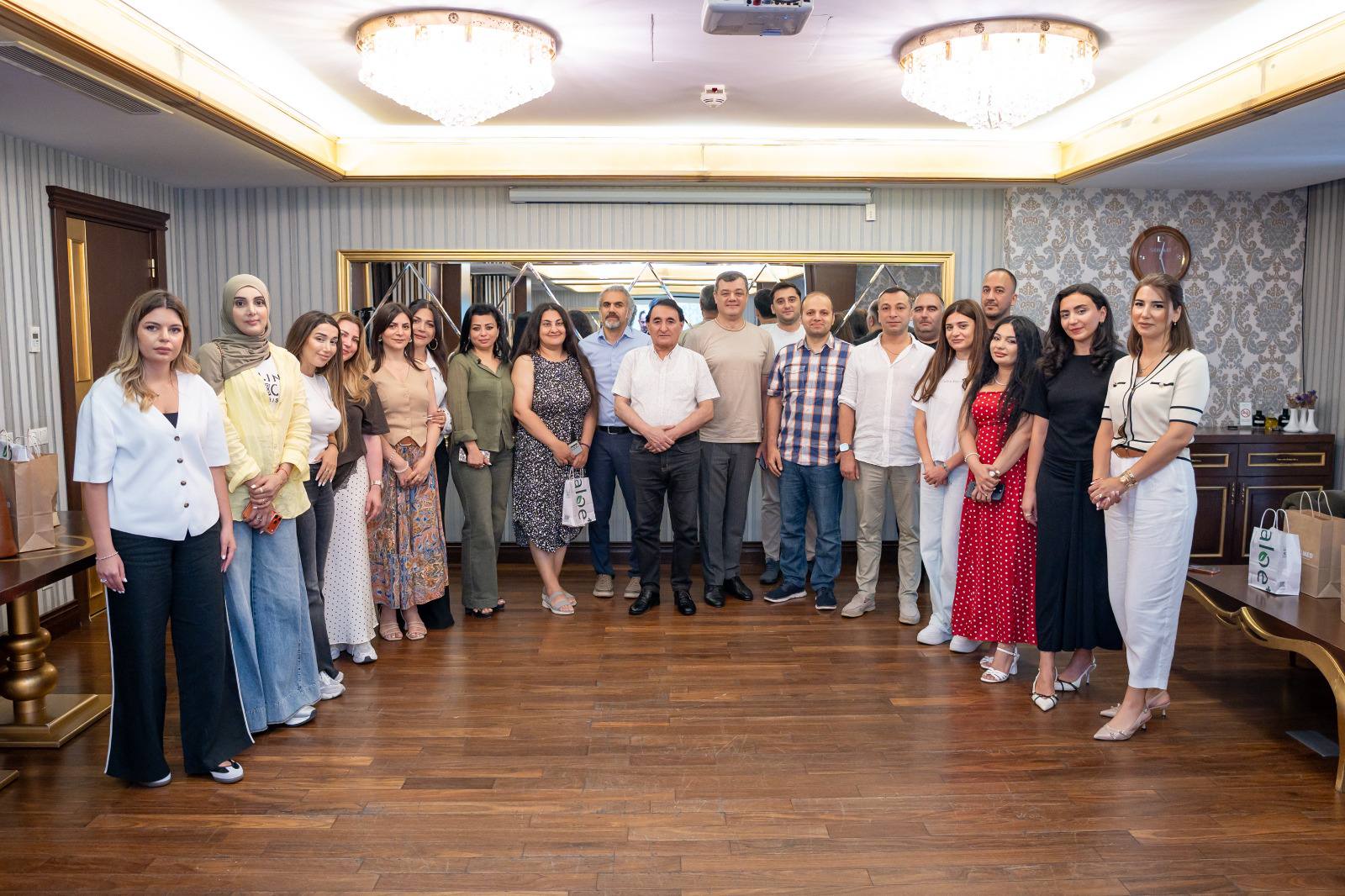 Media nümayəndələri üçün xüsusi proqram təşkil edildi - FOTO Media nümayəndələri üçün xüsusi proqram təşkil edildi - FOTO