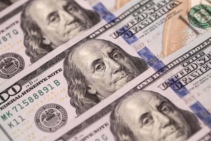 ABŞ Ukraynaya ayrılan 400 milyon dollarlıq hərbi yardımı dayandırdı