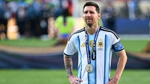 Messi ilə belə vidalaşdılar - VİDEO Messi ilə belə vidalaşdılar - VİDEO