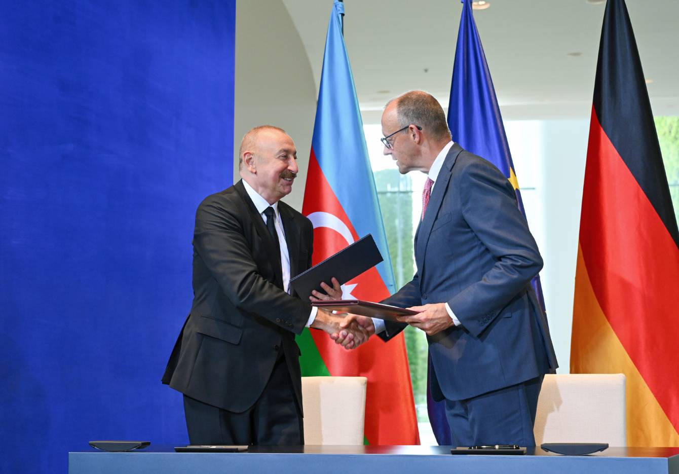 İlham Əliyevin Berlinə səfəri Almaniya və dünya mediasının diqqət mərkəzində - FOTO