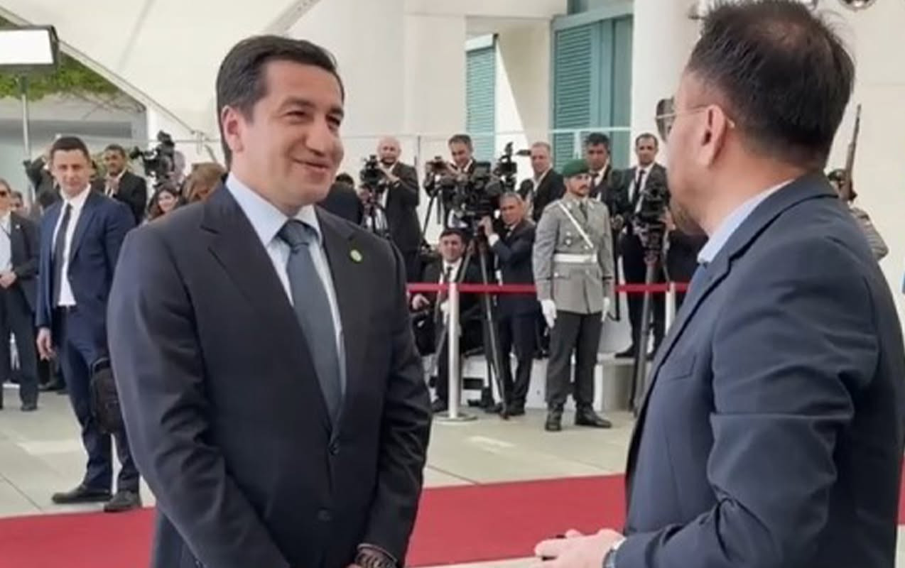 Xaricdəki bloqerlərə vətən və milli kimlik dərsi - Əli Vəliyev yazır