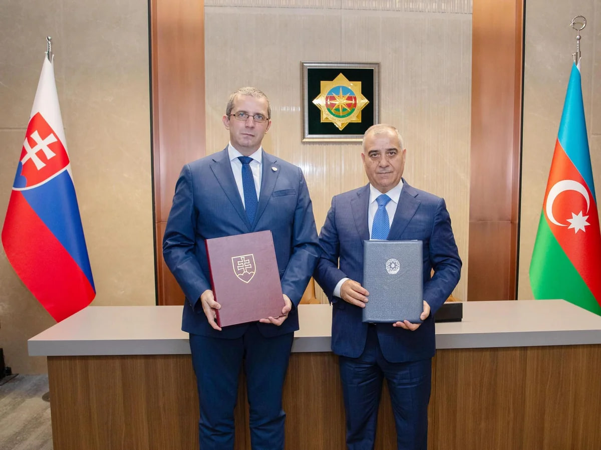 Azərbaycanla Slovakiya arasında məxfi məlumatın mübadiləsi və qarşılıqlı mühafizəsi Sazişi İMZALANDI - FOTO