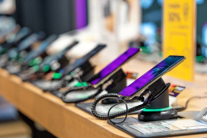 Azərbaycanın smartfon aldığı ölkələr – Lider KİMDİR? Azərbaycanın smartfon aldığı ölkələr – Lider KİMDİR?