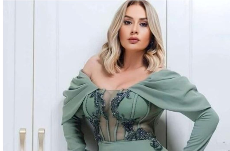“Azərbaycan musiqisini bir mahnı ilə dünyaya çıxardım” — Roza “Azərbaycan musiqisini bir mahnı ilə dünyaya çıxardım” — Roza