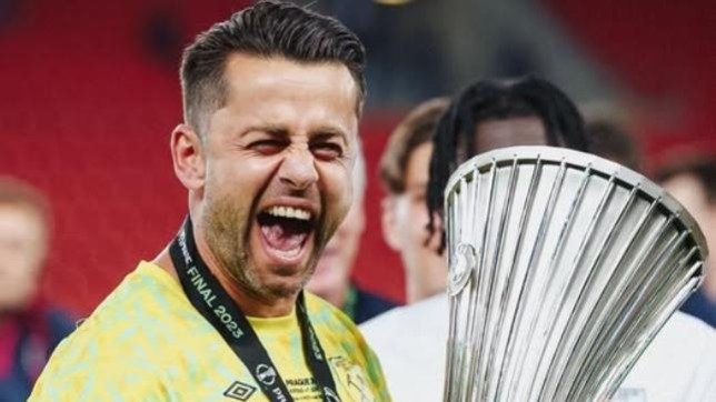Fabianski karyerasını başa vurdu, futbolla vidalaşdı Fabianski karyerasını başa vurdu, futbolla vidalaşdı