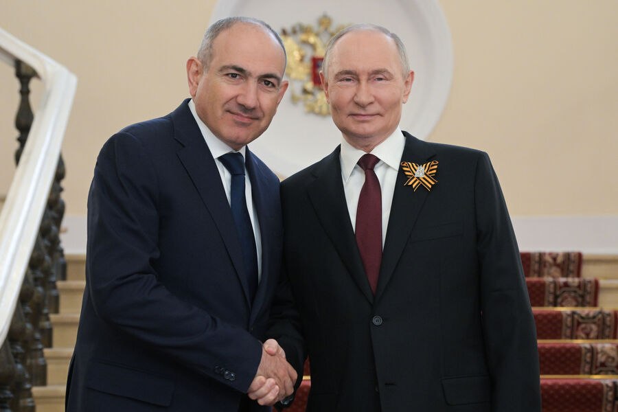 Paşinyan Putinə zəng edərək ondan nə XAHİŞ ETDİ?
