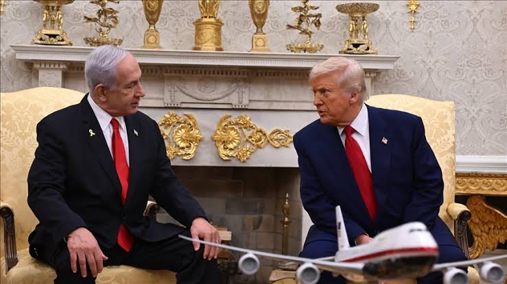 Netanyahu Trampa İranın nüvə proqramı ilə bağlı kəşfiyyat məlumatlarını təqdim edəcək