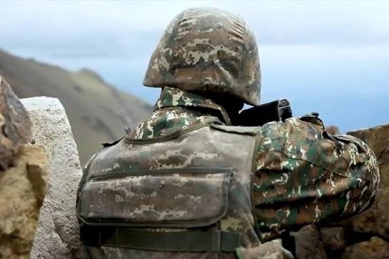 Ermənistanda 19 yaşlı əsgər tanınmaz hala salınana qədər DÖYÜLDÜ - FOTO
