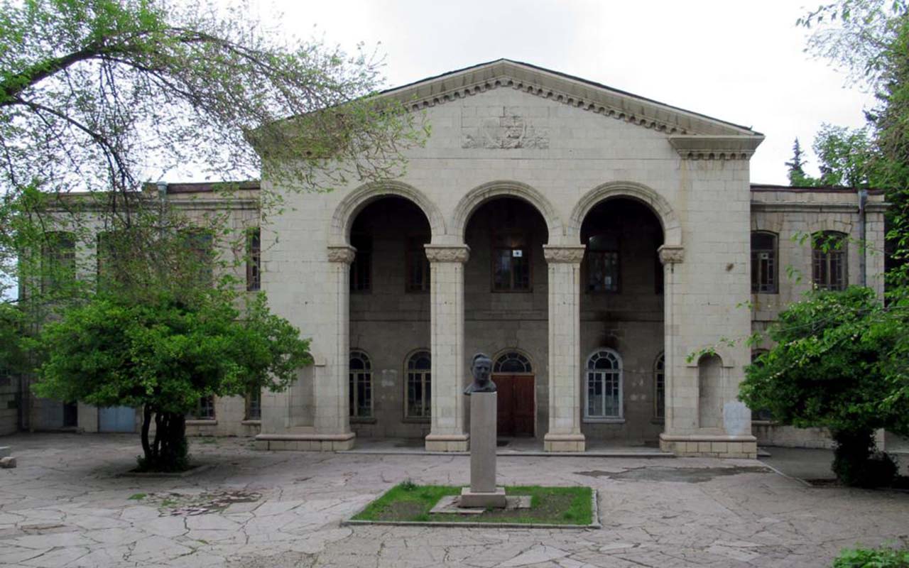 Bu abidələrimiz bərpa olunur- Fotolar