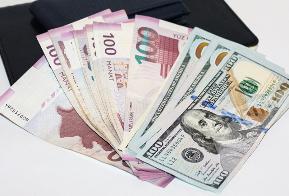 &ldquo;Hamı axırıncı manatını götürüb dollar almağa qaçır, 1 həftə sonra satır&rdquo;