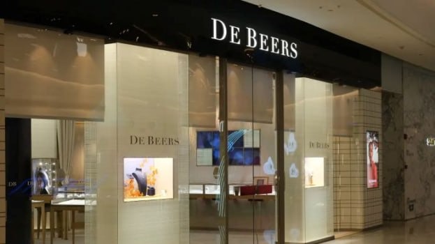 Əfsanəvi almaz nəhəngi De Beers 1 milyard dollara satılır