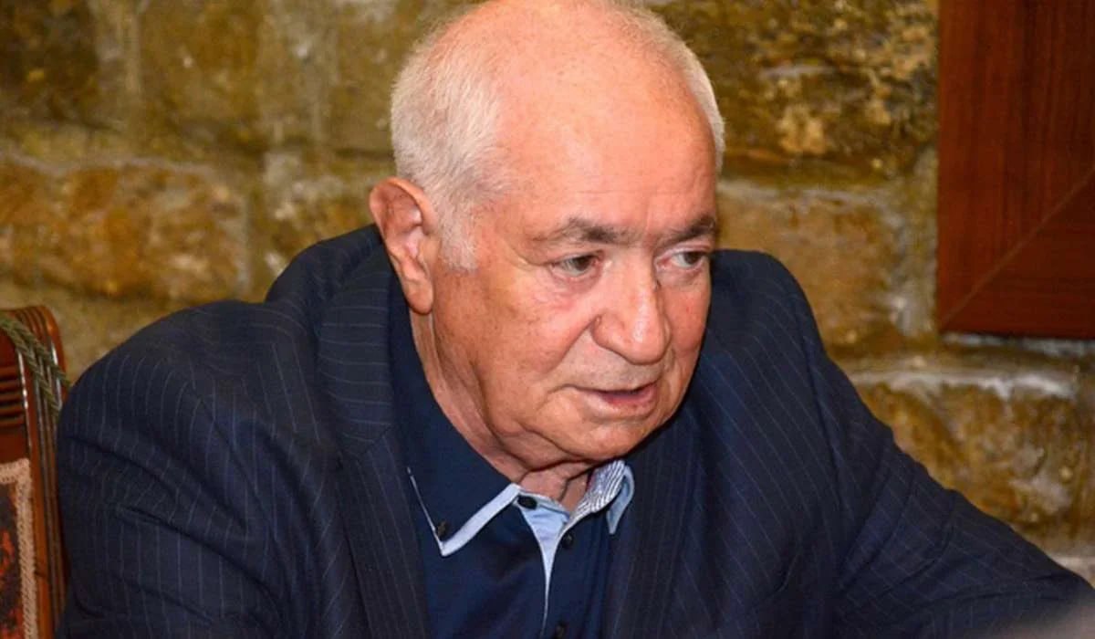 Vahid Əziz: "Nəriman Həsənzadə ağrılarını, əzablarını içinə çəkirdi&rdquo;