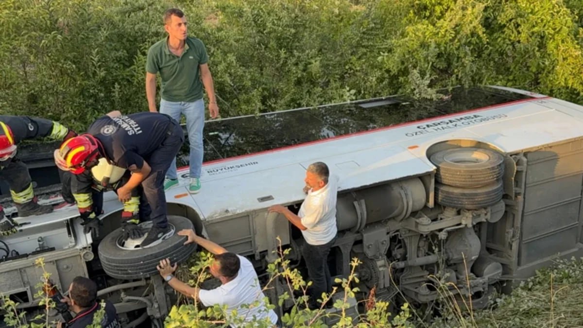 Türkiyədə sərnişin avtobusu qəzaya uğradı - 21 nəfər xəsarət aldı - FOTO