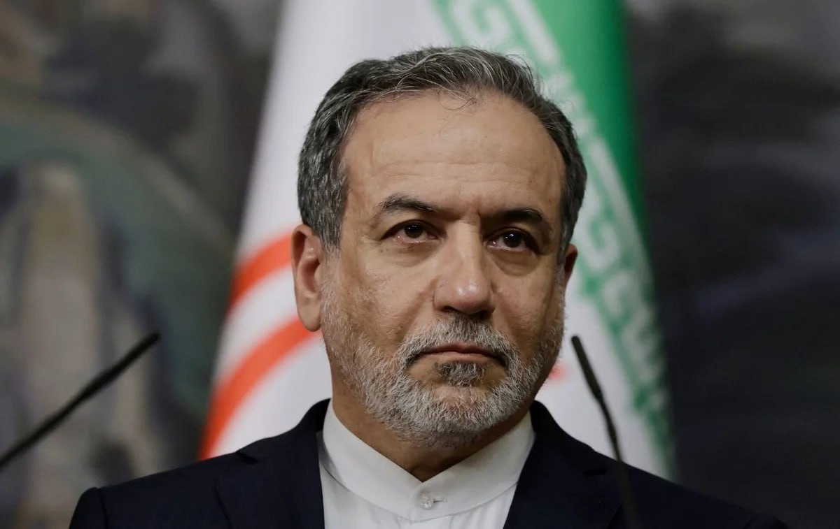 "İran və Oman arasında Hörmüz boğazı ilə bağlı danışıqlar yekun mərhələyə yaxınlaşıb"