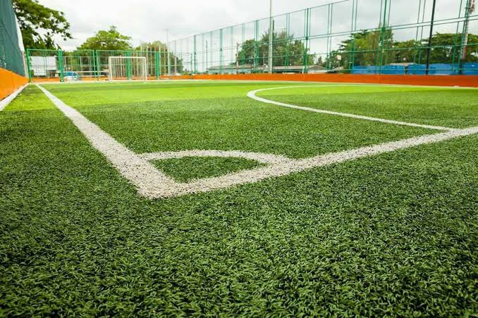 Bakıda futbol meydançasında meyit tapıldı