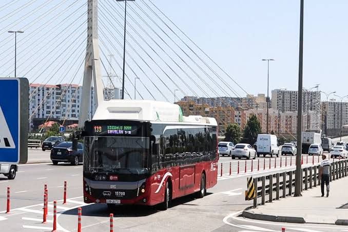AYNA-dan elan: Böyük marşrut müsabiqəsi başladı AYNA-dan elan: Böyük marşrut müsabiqəsi başladı