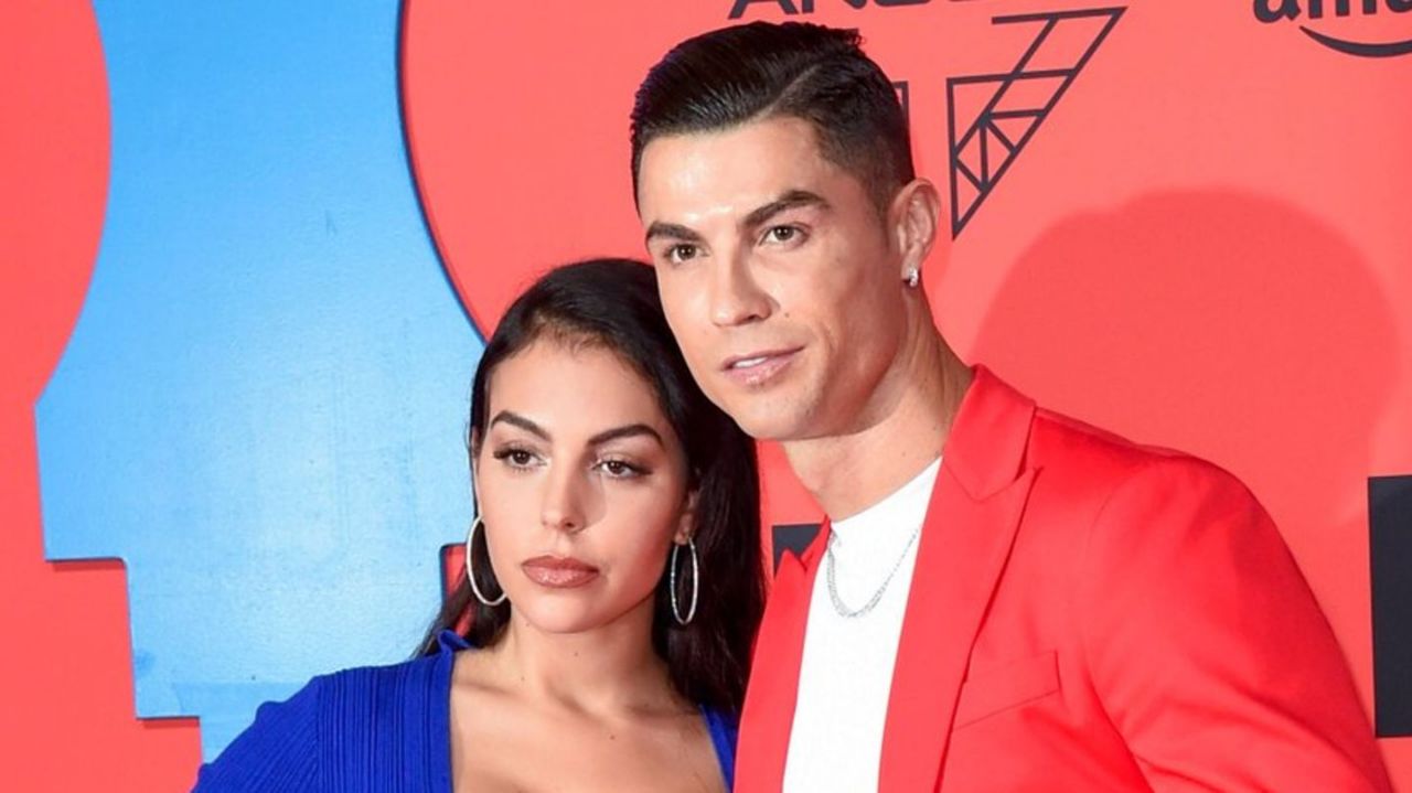 Ronaldo toyuna bu ulduzları DƏVƏT ETDİ Ronaldo toyuna bu ulduzları DƏVƏT ETDİ