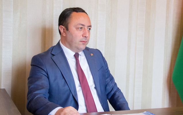 Anar Əsədlinin apellyasiya şikayəti üzrə məhkəməsi başladı