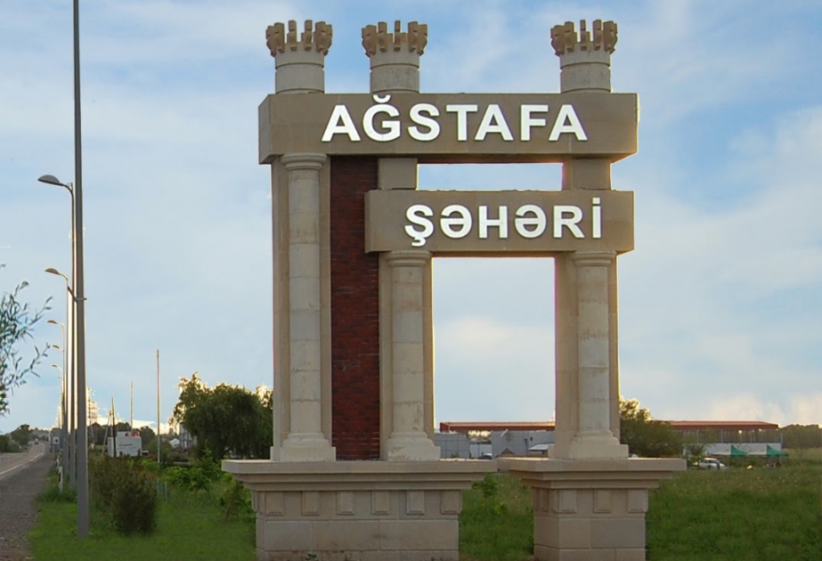 Ağstafada mağaza sahibi müştərini bıçaqladı
