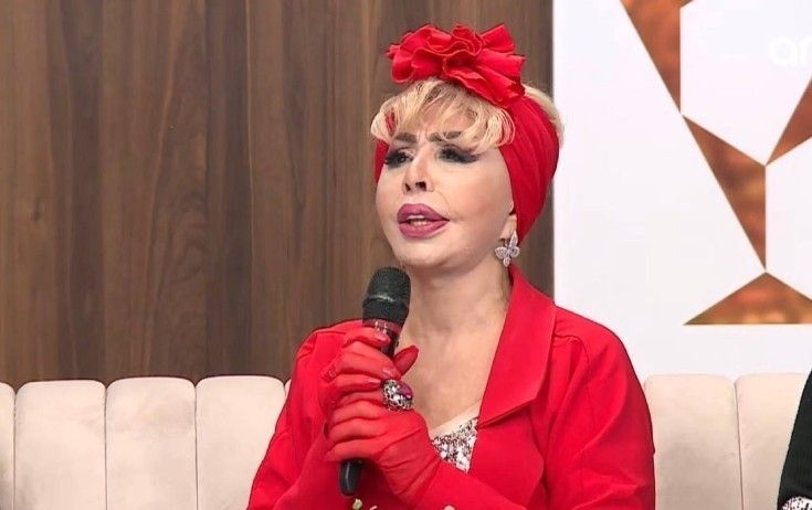 "Belə geyinirəm ki, insanların gözü gözəllik görsün" - VİDEO