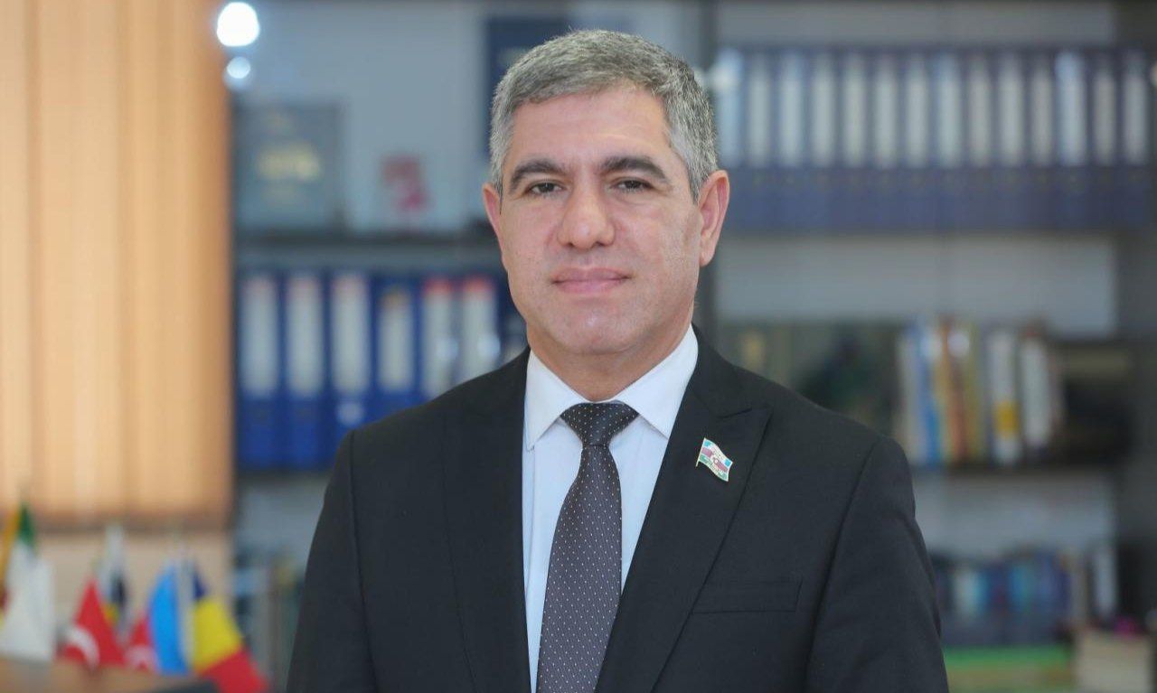 Əmək pensiyaları ilə bağlı Vüqar Bayramovdan AÇIQLAMA