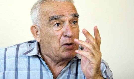 Şair Çingiz Əlioğlu vəfat etdi