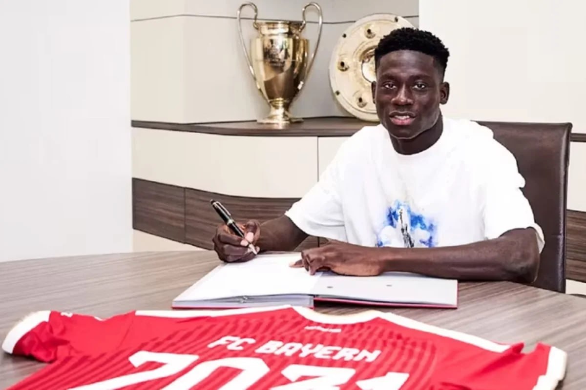 "Bavariya" Qambiya çempionatından 18 yaşlı futbolçunu transfer etdi