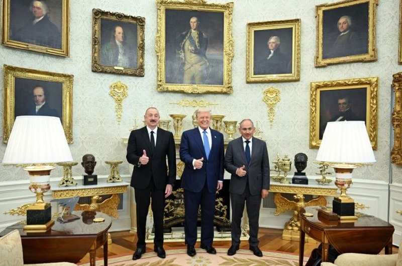 İlham Əliyev və Paşinyan Trampın Nobel Sülh Mükafatına namizədliyini irəli sürüblər İlham Əliyev və Paşinyan Trampın Nobel Sülh Mükafatına namizədliyini irəli sürüblər