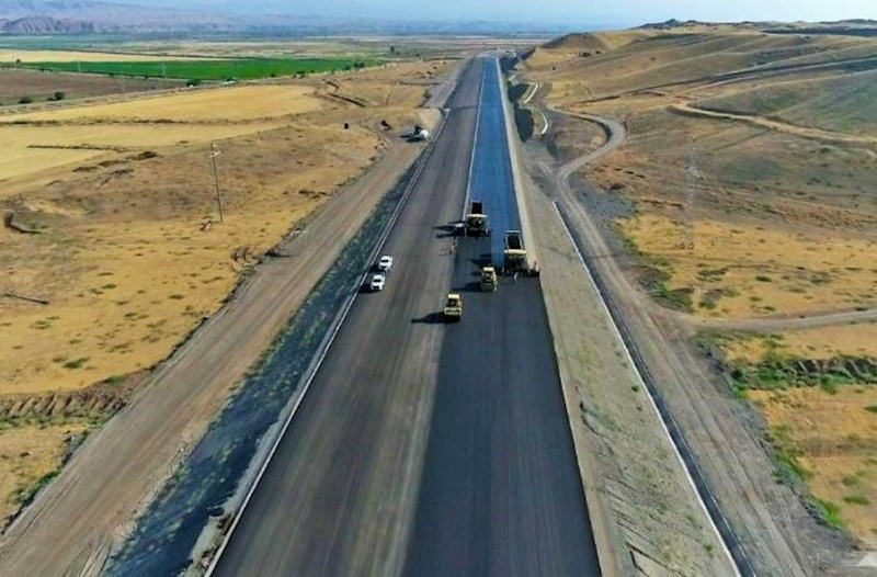 Prezident: Horadiz&ndash;Ağbənd avtomobil yolu demək olar hazırdır