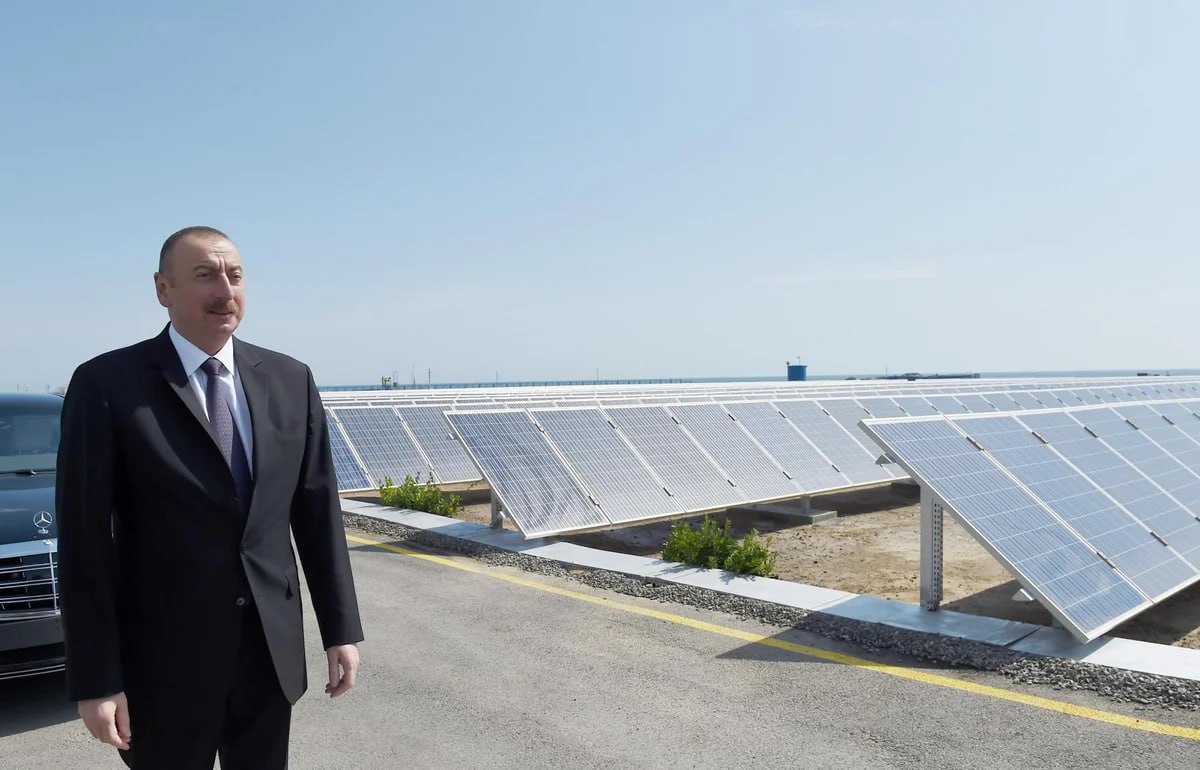 Naxçıvan günəş elektrik enerjisinin istehsalı üçün ən əlverişli məkandır