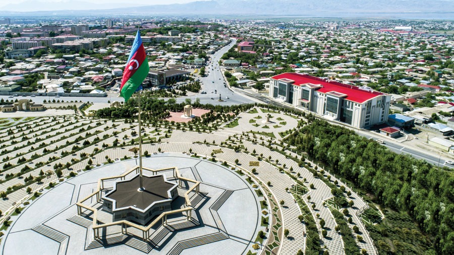 İlham Əliyev: Naxçıvan əvəzolunmaz nəqliyyat mərkəzlərinin birinə çevriləcək