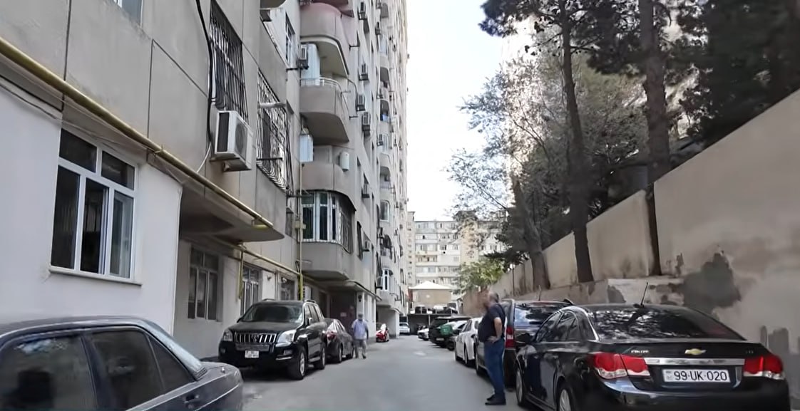 Binəqədi sakinləri çıxılmaz vəziyyətdə: "220 manat verdim, 120-si yoxdur!" - VİDEO