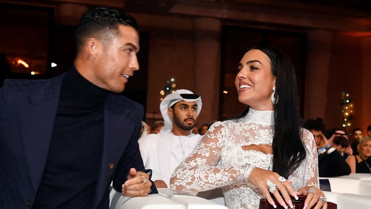 Ronaldo Corcina ilə boşanarsa... &ndash; Görün nə qədər aliment ödəyəcək