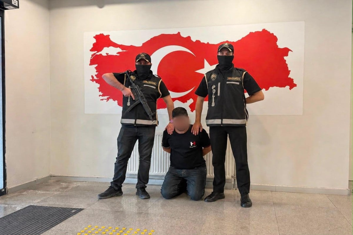 Türkiyədə axtarışda olan şəxs Bakıda saxlanılıb ölkəsinə qaytarıldı