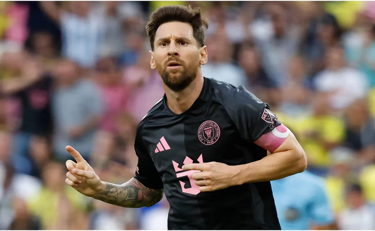 Messi “Nashvill”ə məğlubiyyətdən sonra hakimləri söydü - VİDEO Messi “Nashvill”ə məğlubiyyətdən sonra hakimləri söydü - VİDEO