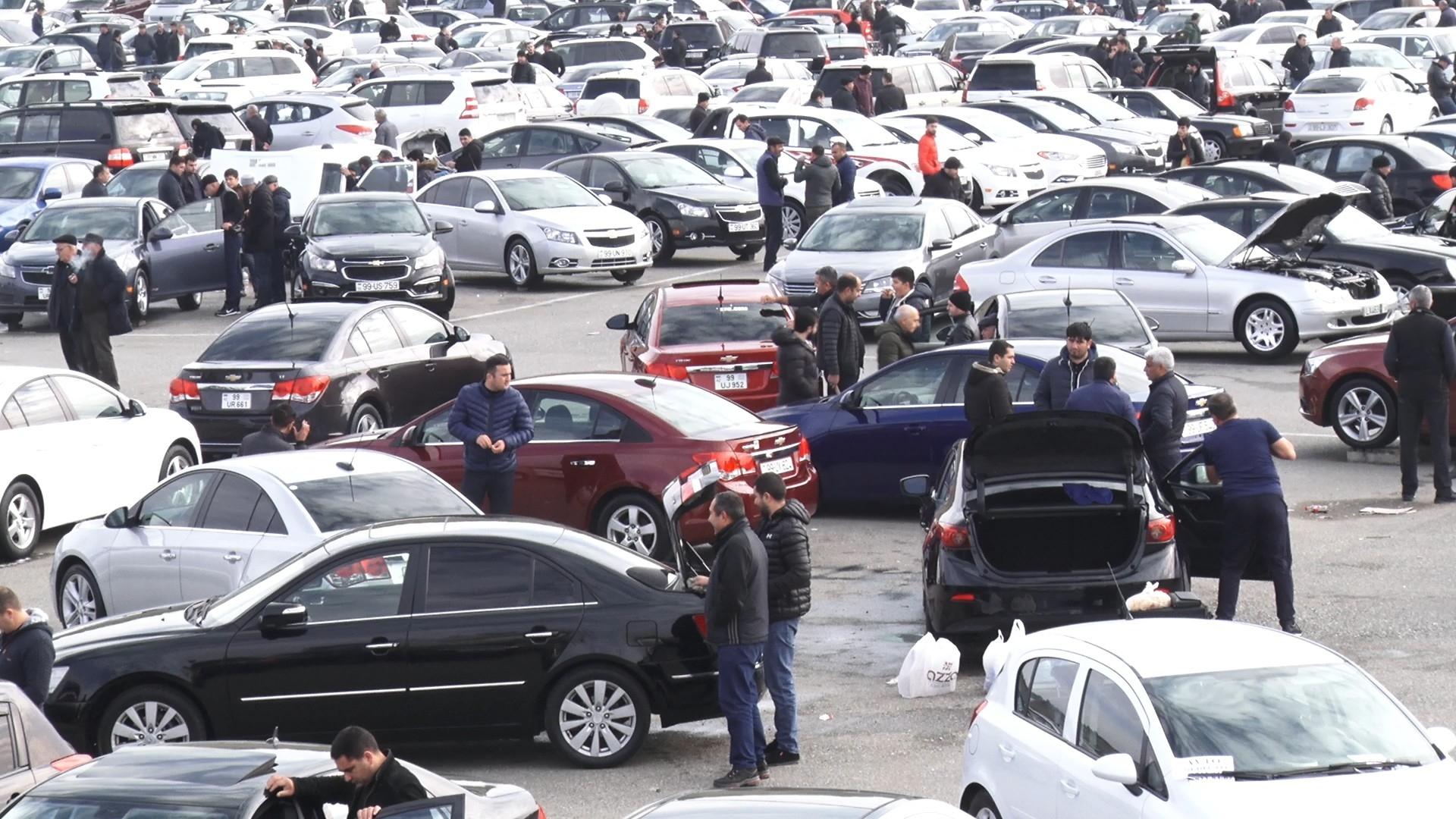 Maşın bazarında &ldquo;ucuzlaşma&rdquo; görüntüsü: Əslində qiymətlər demək olar dəyişməyib