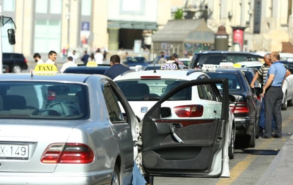 Avtobus və taksi ilə daşınan sərnişinlərin sayı AÇIQLANDI