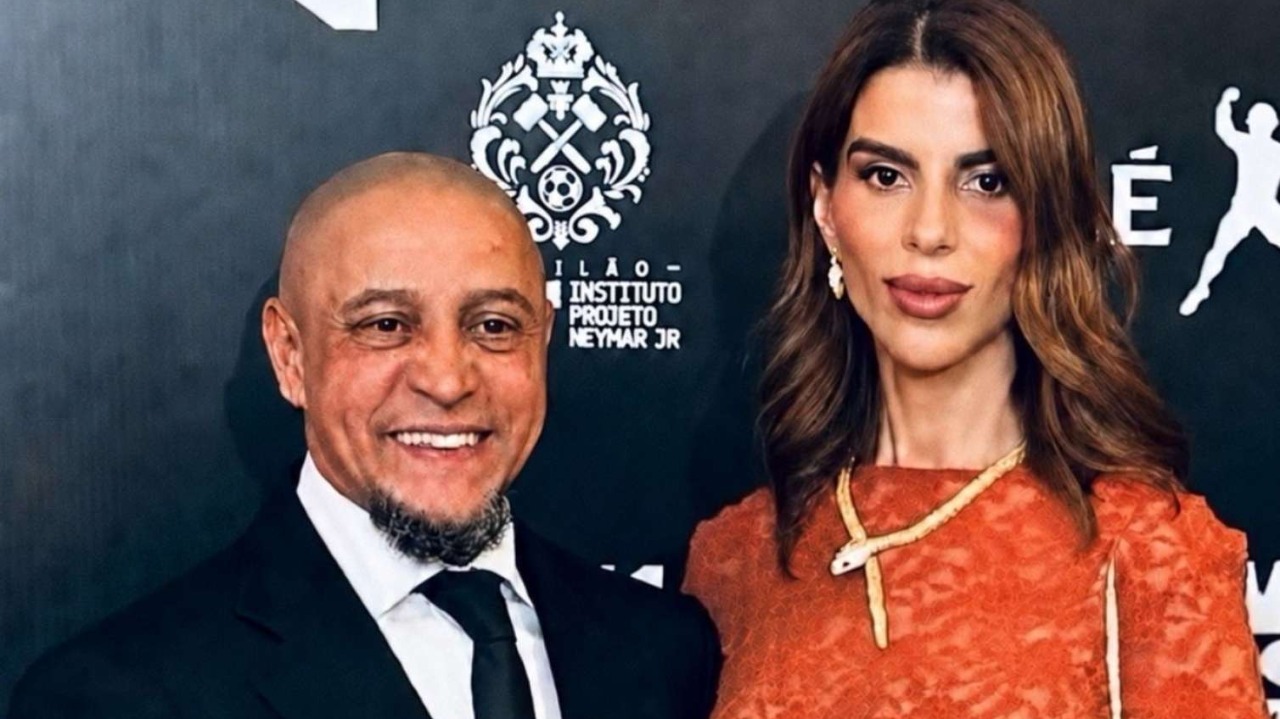 Dünyaca məşhur futbolçu müsəlman oldu - FOTO