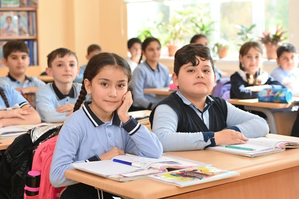 Şagirdlərin elektron yerdəyişməsi BAŞLADI