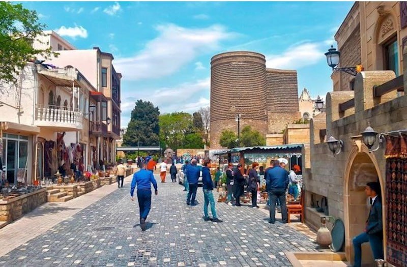 İlham Əliyev turizmin inkişafı ilə bağlı yeni Dövlət Proqramını TƏSDİQLƏDİ