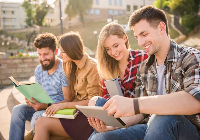 Xaricdə təhsil adı altında dələduzluq halları artır: Nələrə diqqət edilməlidir?