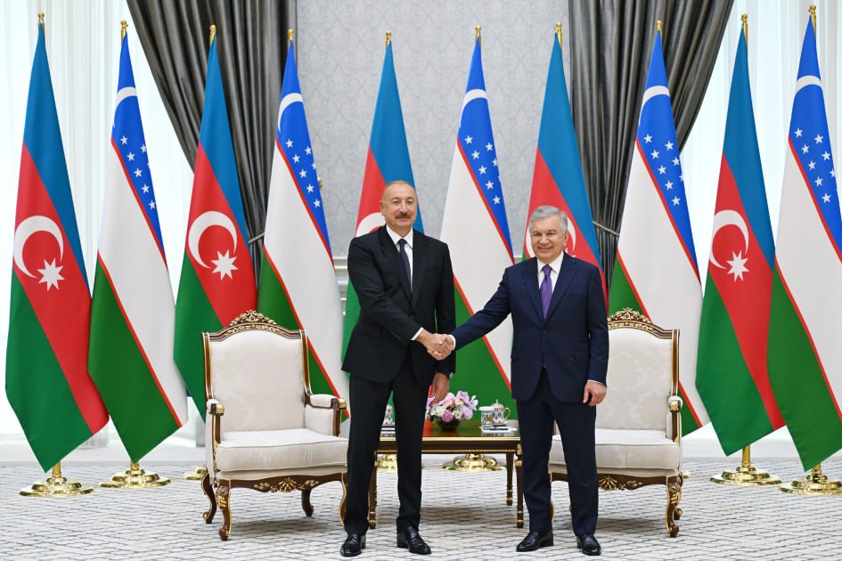Prezident özbəkistanlı həmkarını Azərbaycana səfərə DƏVƏT ETDİ