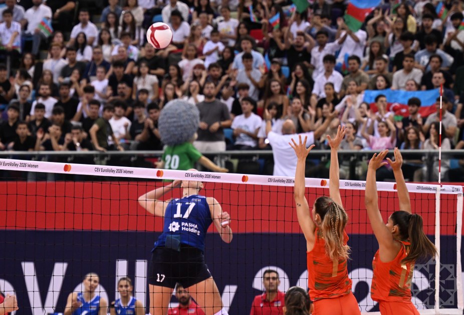 Voleybolçu qızlarımız Rumıniya komandasını məğlub etdi Voleybolçu qızlarımız Rumıniya komandasını məğlub etdi