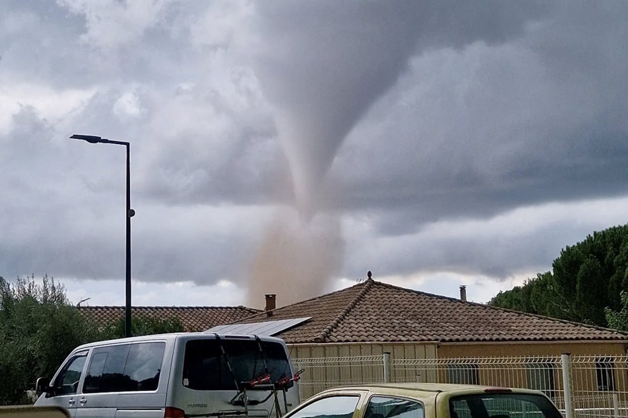 Fransanın dəhşətli tornado fəlakəti &ndash; VİDEO