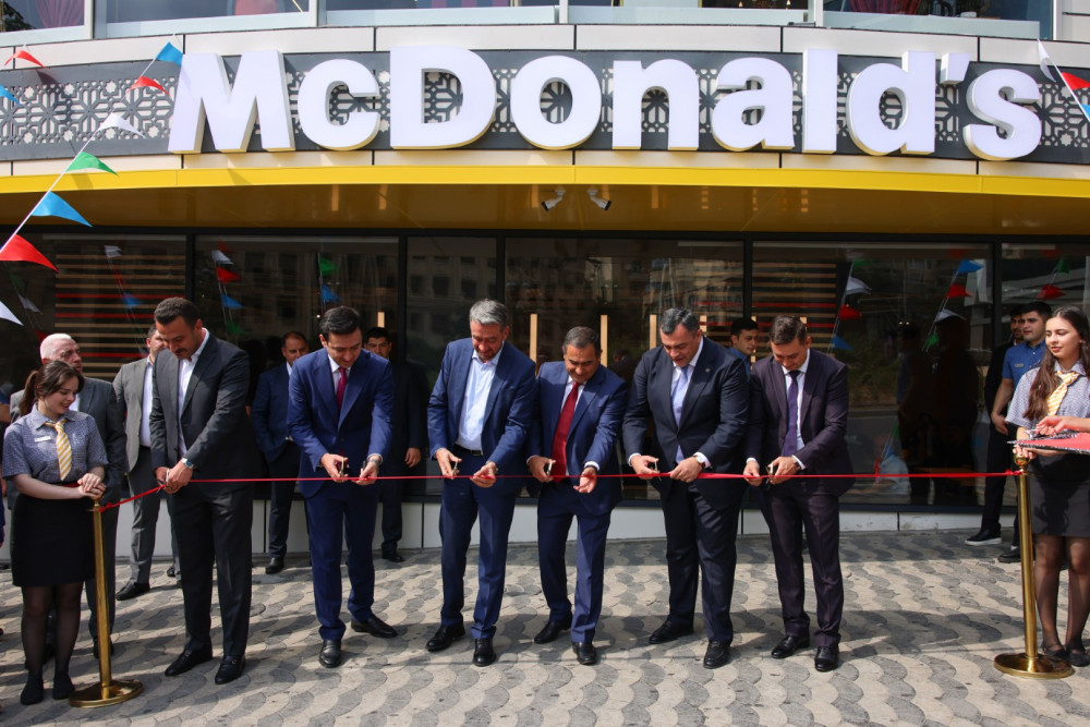 “McDonald’s Azərbaycan” “Nizami Mall”-da yeni restoran açıb – FOTO “McDonald’s Azərbaycan” “Nizami Mall”-da yeni restoran açıb – FOTO