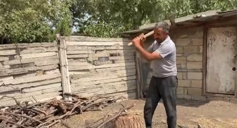 Heç vaxt qazı olmayan kənd - &ldquo;Bir inəyini verəsən ki, odun alasan&rdquo; - VİDEO