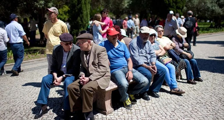 Bu ölkədə minimum pensiyalar dörd dəfədən çox artırılacaq
