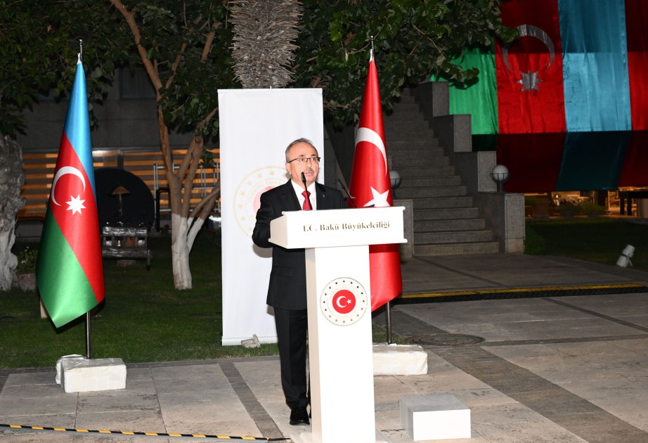 Bakıda Türkiyənin Zəfər bayramı qeyd edildi - FOTO